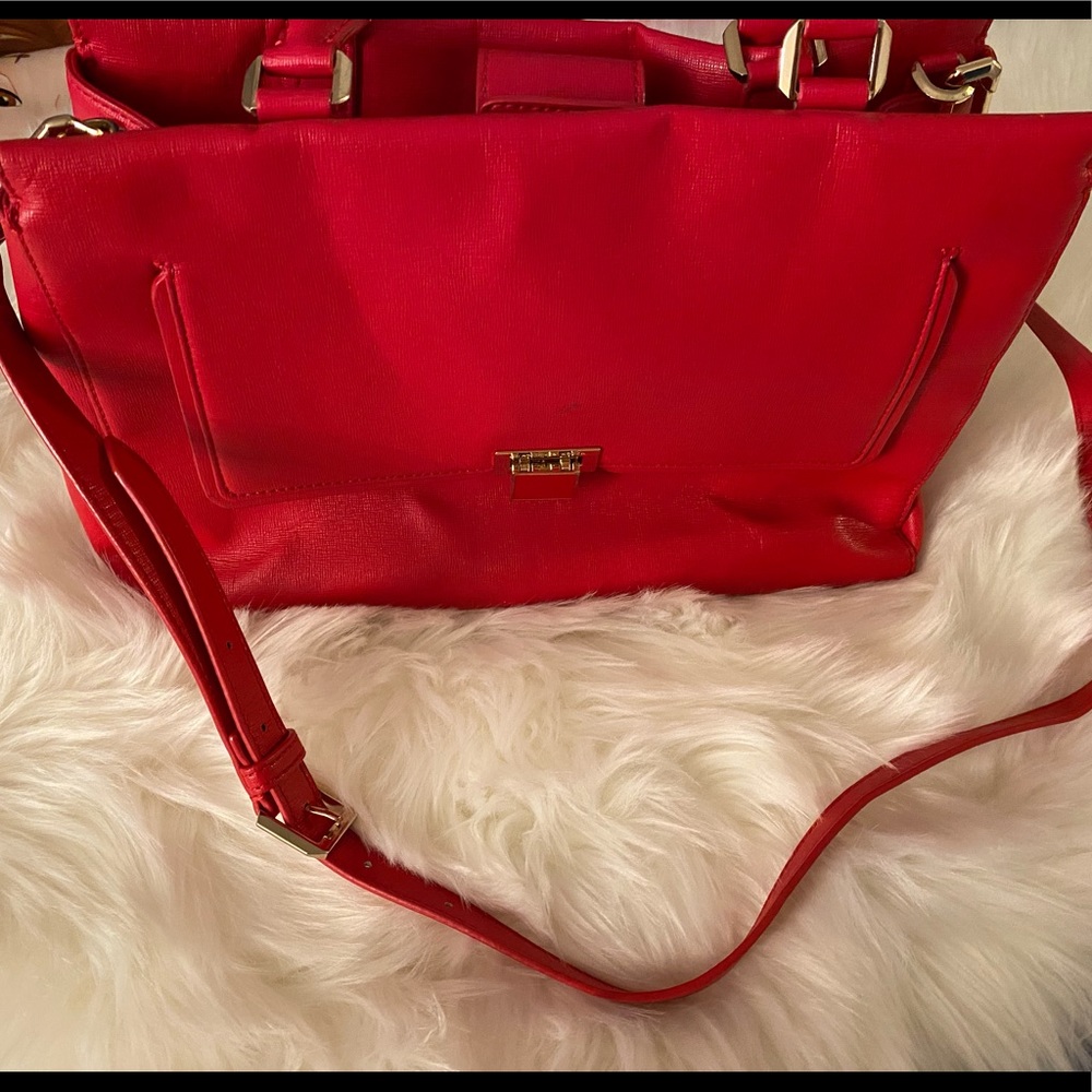 💯% Authentic Charles & Keith